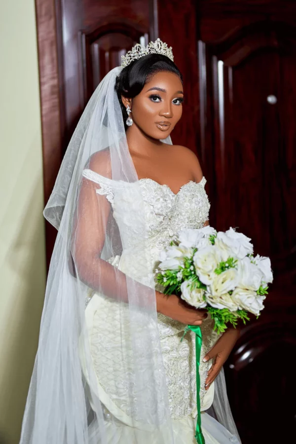 Anna Ahla Wedding Dress